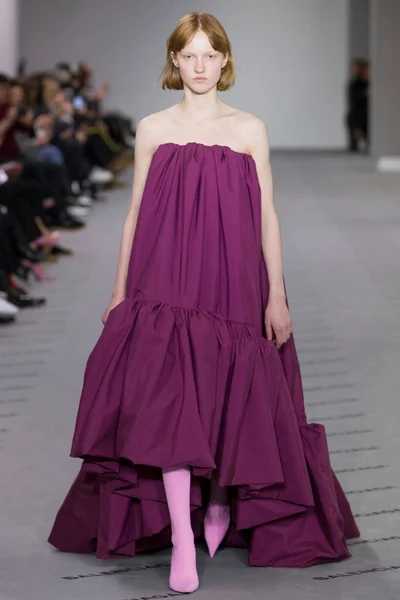 Look 47